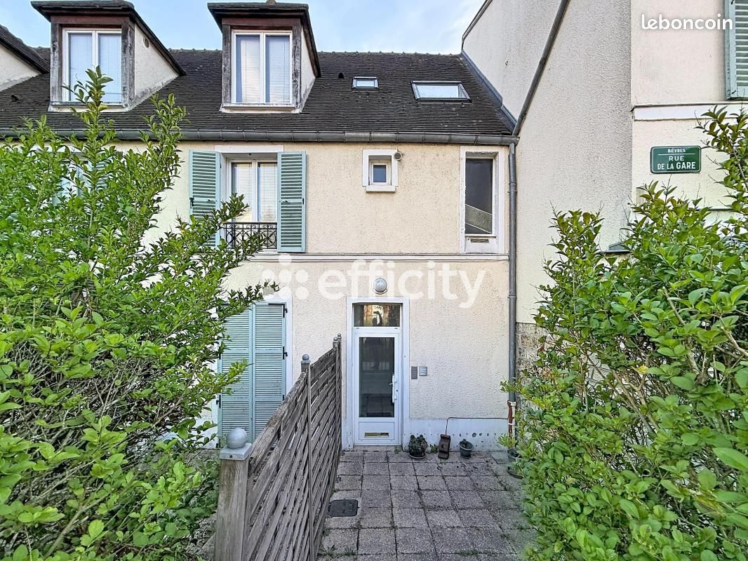 Appartement 3 pièces 60 m² · à Bièvres · 60 m² · 245 000 €