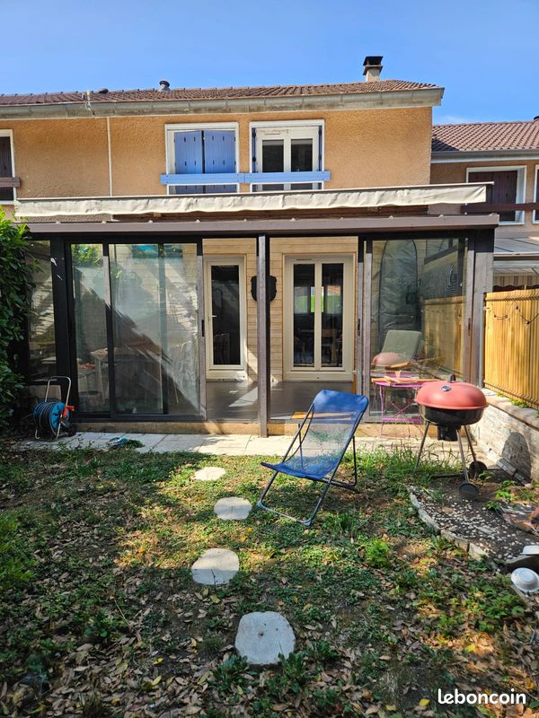 Maison 4 pièces 90 m² · à Brignais · 90 m² · 375 000 €