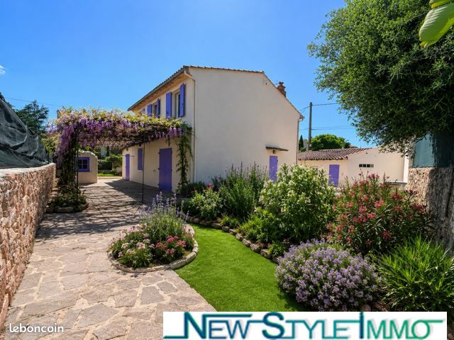 Maison 8 pièces 180 m² · à Toulon · 180 m² · 430 000 €