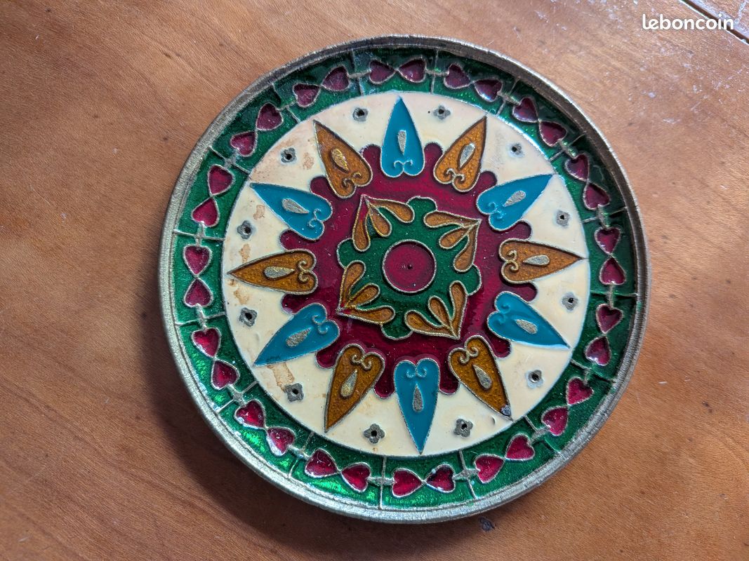 8 coupelles laiton et émaux cloisonnés (image 2)