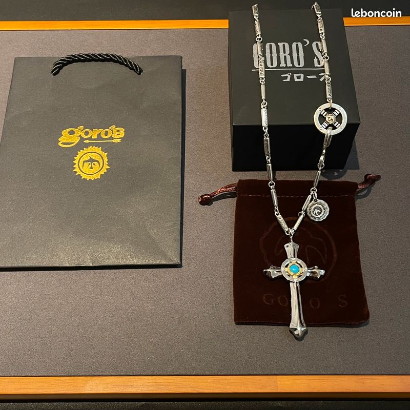 Collier (image 2)