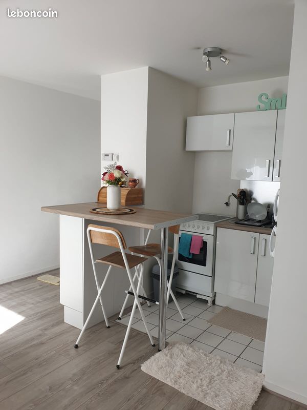 Appartement 1 pièce 28 m² · à Argenteuil · 27,6 m² · 700 €