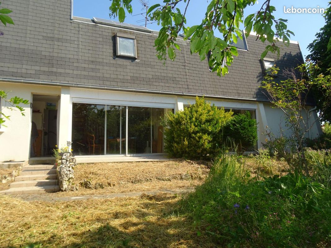 Maison 6 pièces 135 m² · à Archigny · 135 m² · 90 100 €