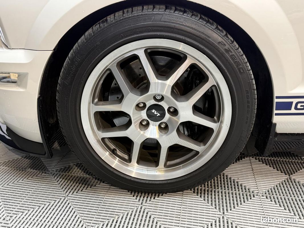 FORD MUSTANG Shelby 500 GT - V8 5.4 - Sièges électriques (image 37)