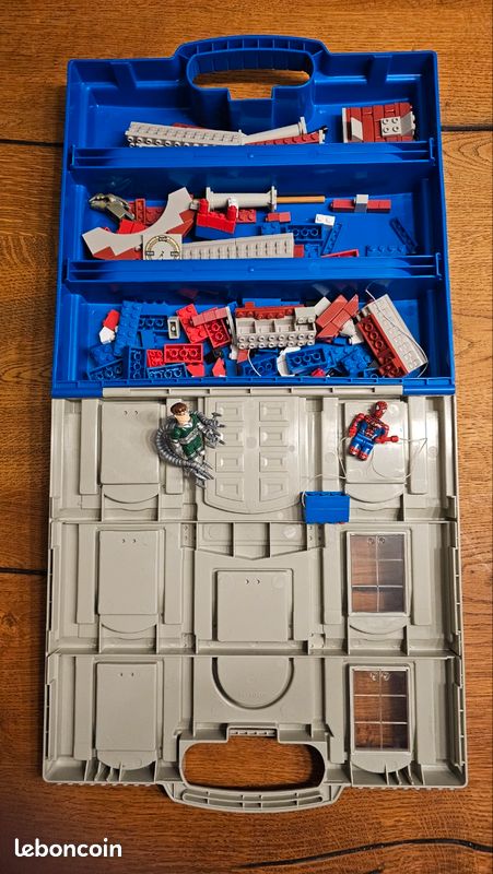 Mega Bloks Marvel Spider-Man 2 micro mini action figure