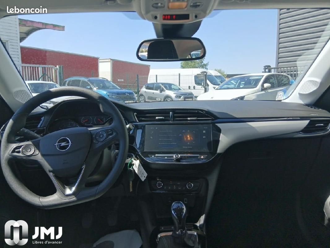 Opel Corsa 1.2 75 ch BVM5 (image 11)