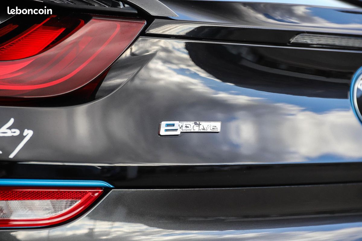 Bmw i8 pure impulse bva (image 39)