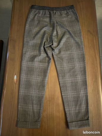 Pantalon Gris Naf-Naf Taille 36 Femme – Décontracté, État Parfait – Occasion