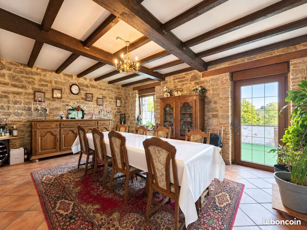 Maison 7 pièces 164 m² · à Petite-Rosselle · 164 m² · 249 000 €