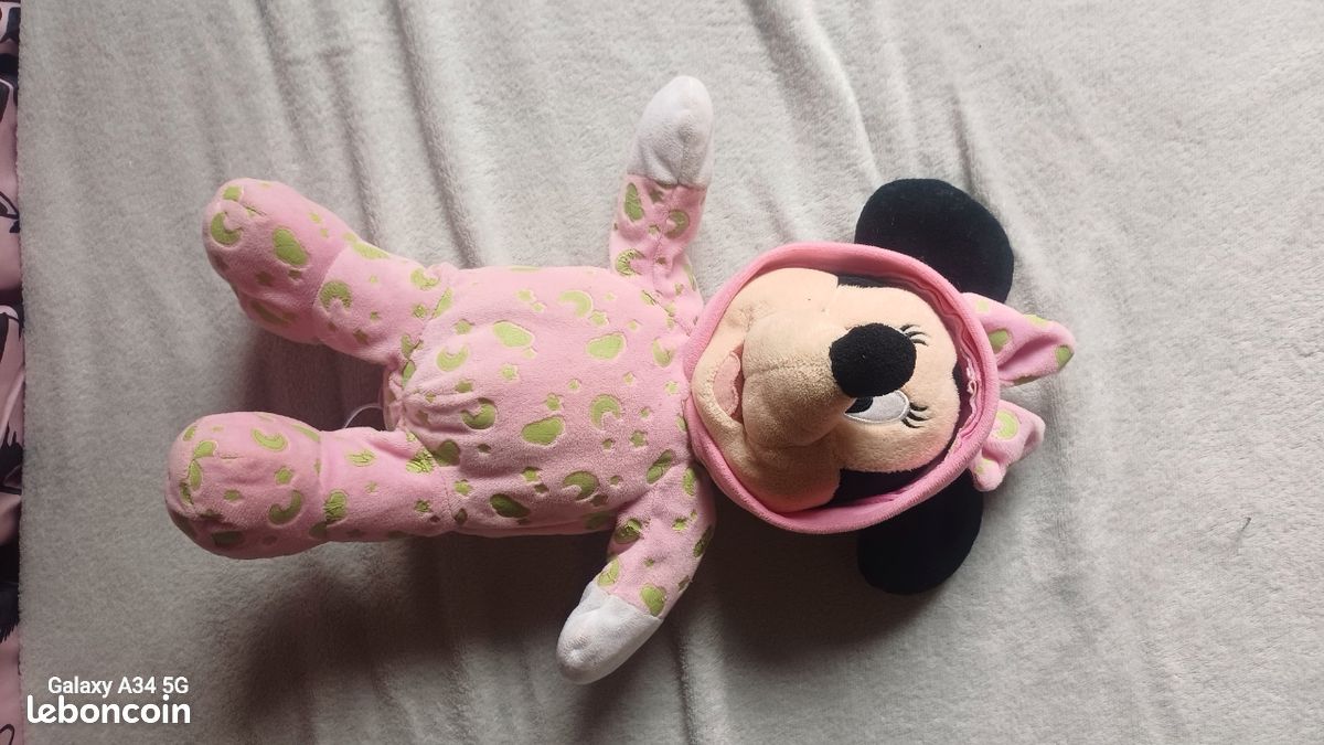 Lot peluches Minnie (image 5)