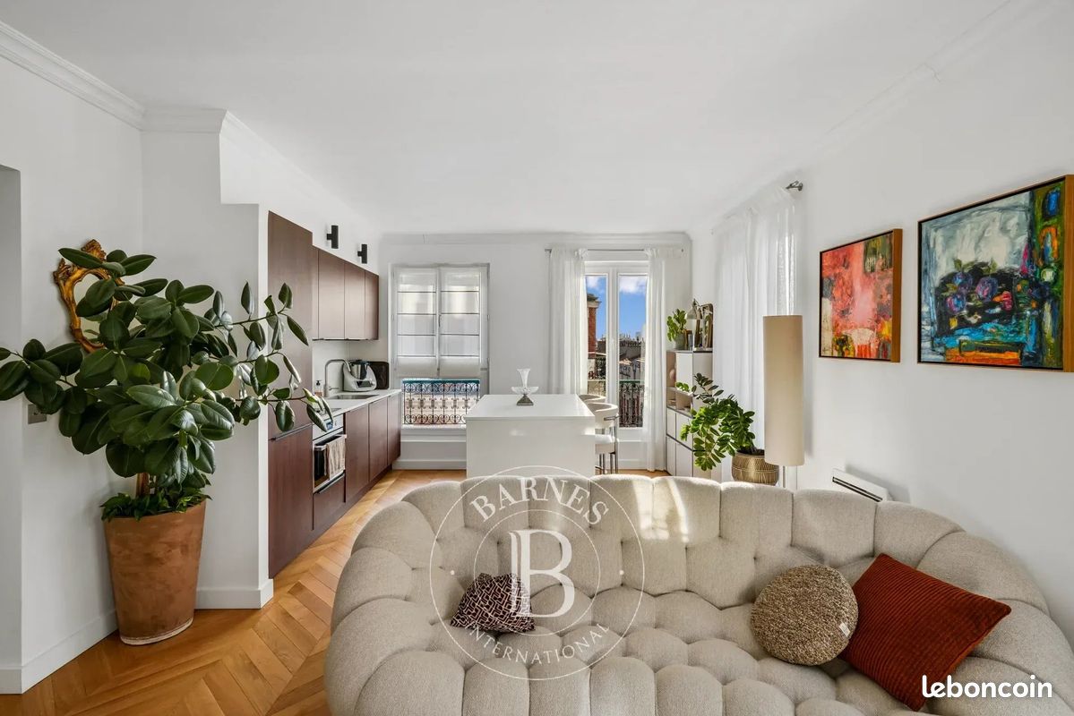 Appartement 2 pièces 46 m² · à Paris · 46 m² · 575 000 €