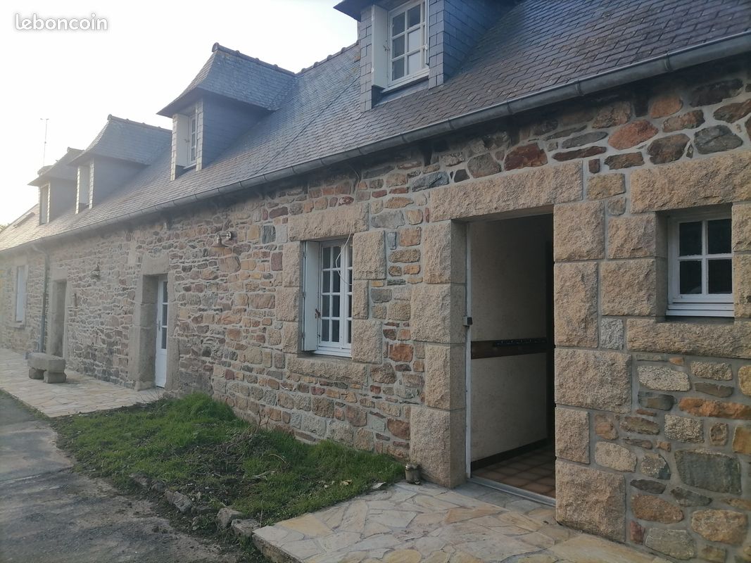 Maison 9 pièces 135 m² · à Plouguiel · 135 m² · 280 800 €