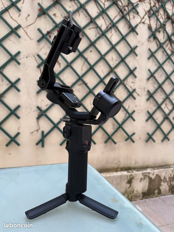 DJI RS 3 Mini – Excellent état – Très peu servi (image 1)