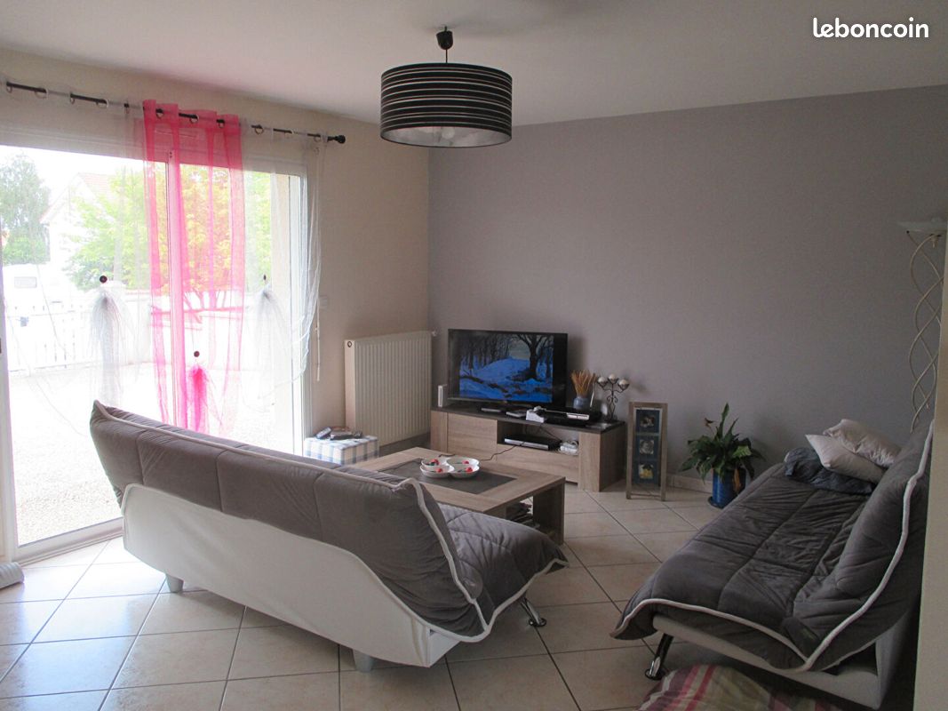 Maison 5 pièces 111 m² · à Chauray · 111 m² · 1 180 €
