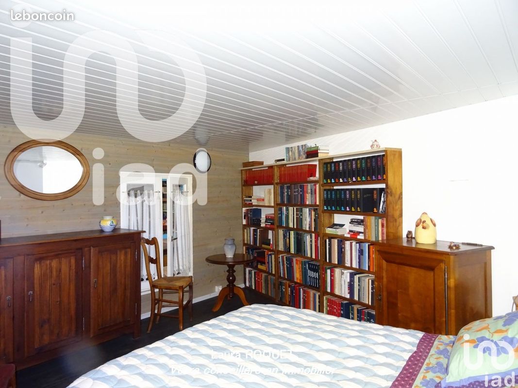 Maison 7 pièces 139 m² - Ruffec 16700 (image principale 11)