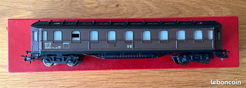 Très beau train HORNBY OBBV Le Mistral avec wagon signal disque en boite - Collection