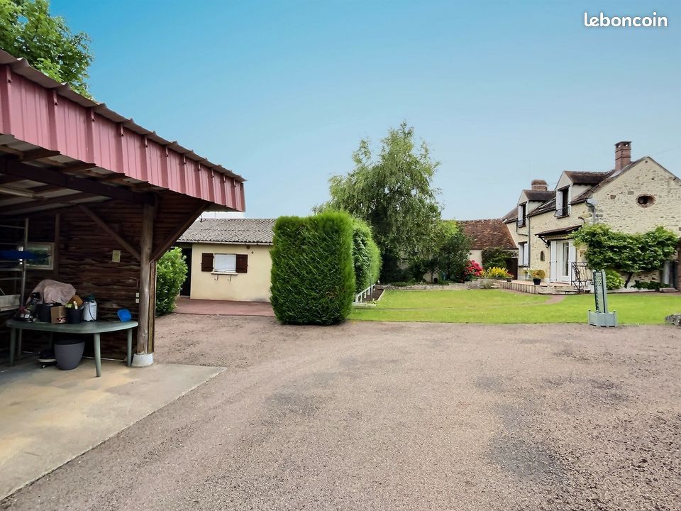 Maison 4 pièces 137 m² · à Donnemarie-Dontilly · 137 m² · 245 000 €