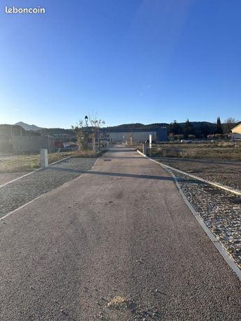 Terrain 354 m² Peyrolles En Provence