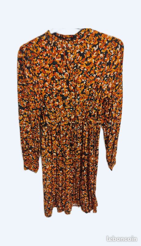 Robe s (image 1)