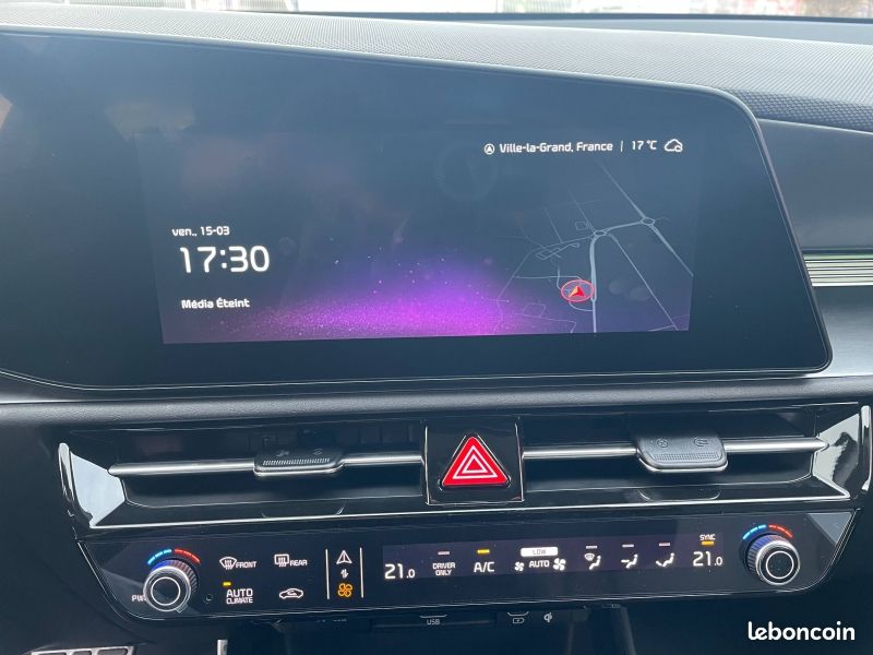 Kia Niro EV 204ch Premium (image 15)