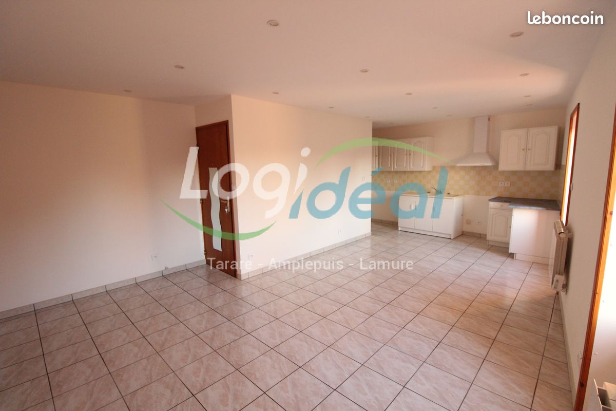 Appartement 3 pièces 54 m² · à Amplepuis · 54 m² · 450 €/mois