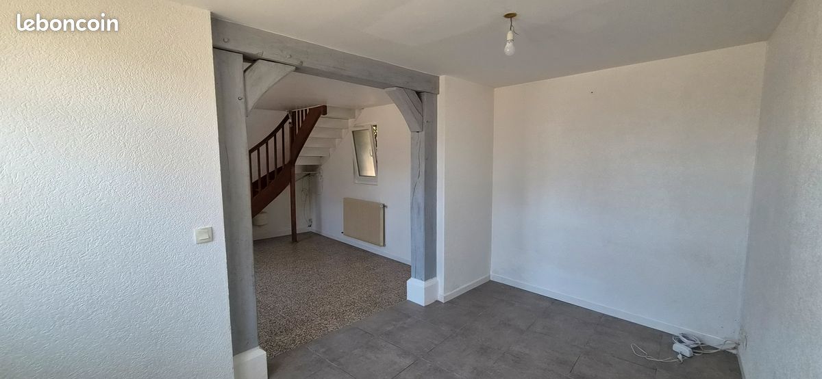 Maison 7 pièces 97 m² · à Saint-Gatien-des-Bois · 97 m² · 950 €