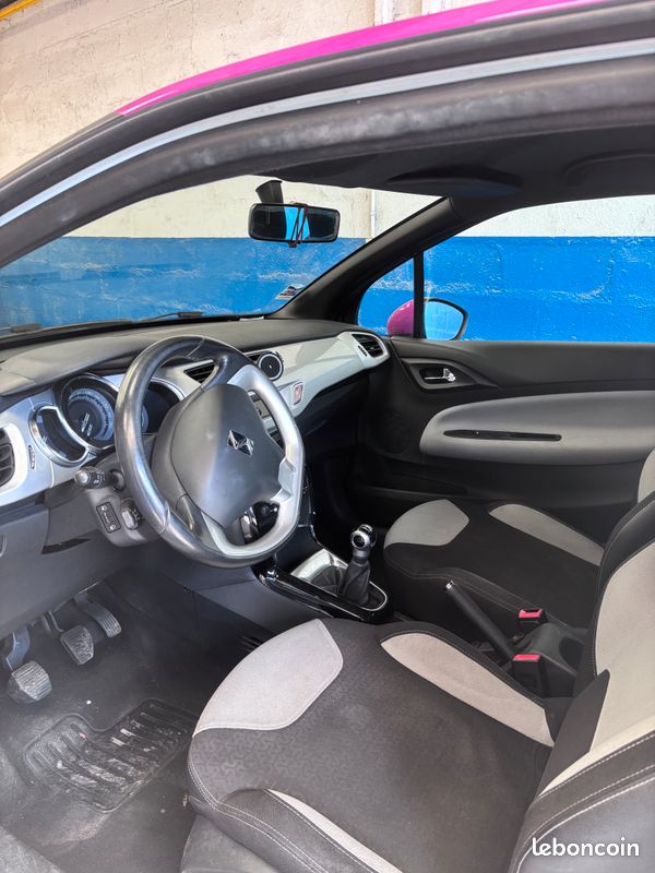 CITROËN DS3 CHIC 1.4 HDi 70 CH (image 2)
