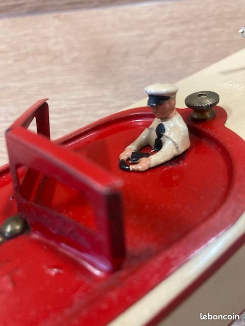 ANCIEN JOUET ANNÉES 60. Canot Militaire P 929. Tôle et Plastique. EUR
