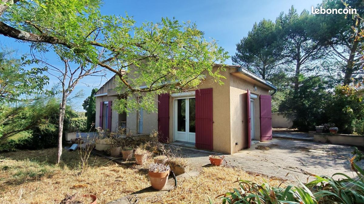 Maison 4 pièces 108 m² · à Villeneuve-lès-Avignon · 108 m² · 1 380 €