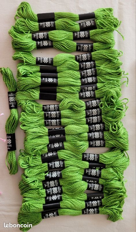 Bracelet brésilien en coton à nouer pour enfant et adulte vert - Canada
