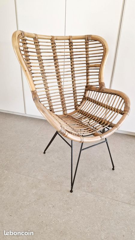 Fauteuil en rotin (image 2)