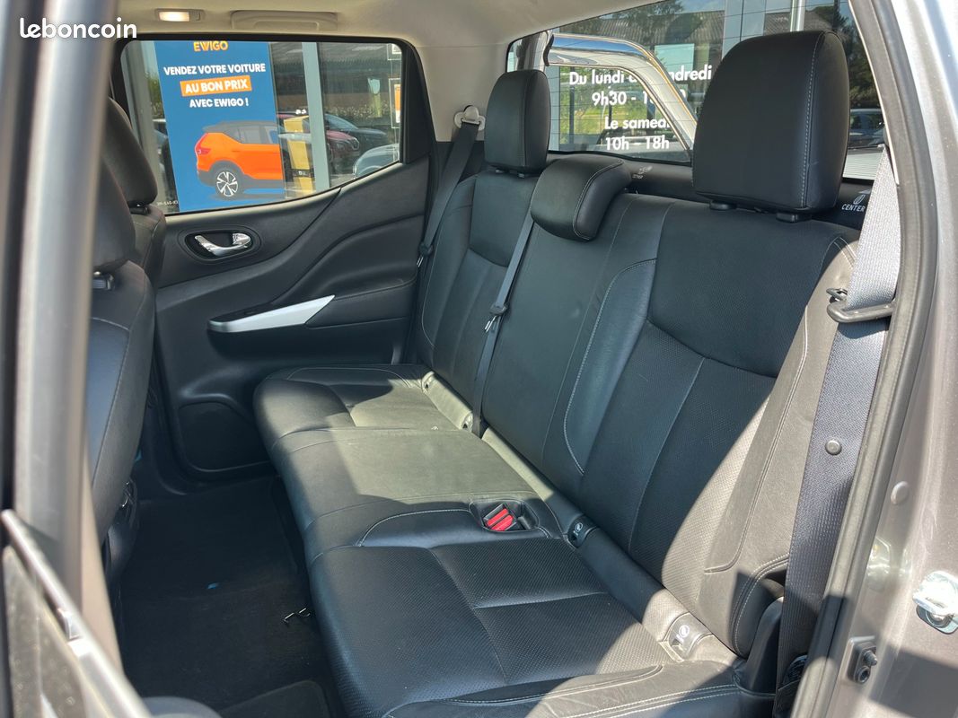 Nissan np300 navara premium edition 190ch double cab 2.3 dci 4wd bva - toit ouvrant - camera 360 - carplay (image 6)