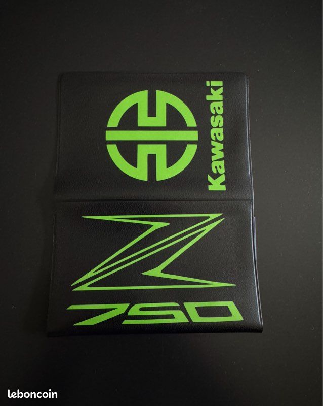 Étui carte grise kawasaki z750 Équipement moto