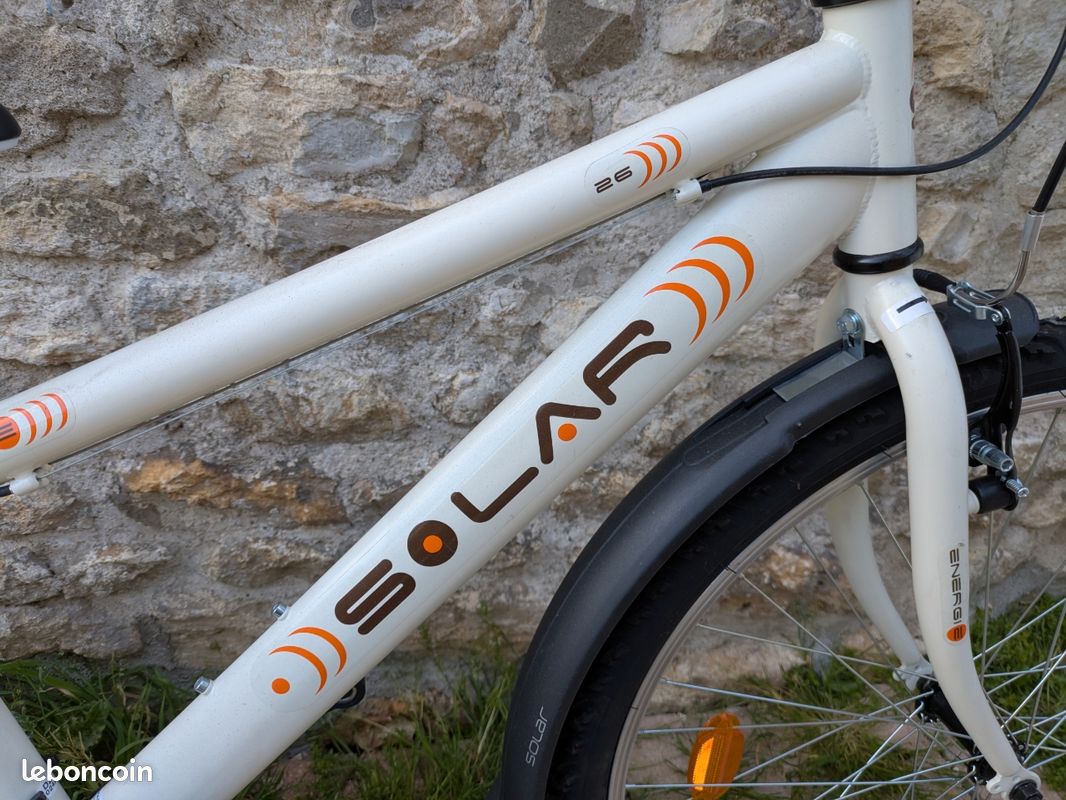 Selle BMX Bicicross neuve dans sa boîte des années 1980 L