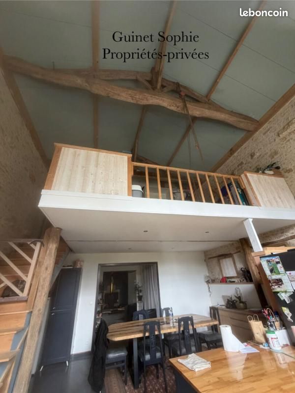 Maison 14 pièces 332 m² · à Saint-Jean-d'Hermine · 332 m² · 369 200 €