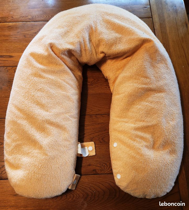 Coussin de grossesse / allaitement + housse (image 1)