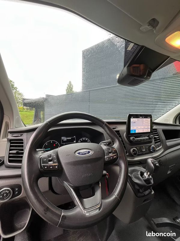 Ford transit custom (image 3)