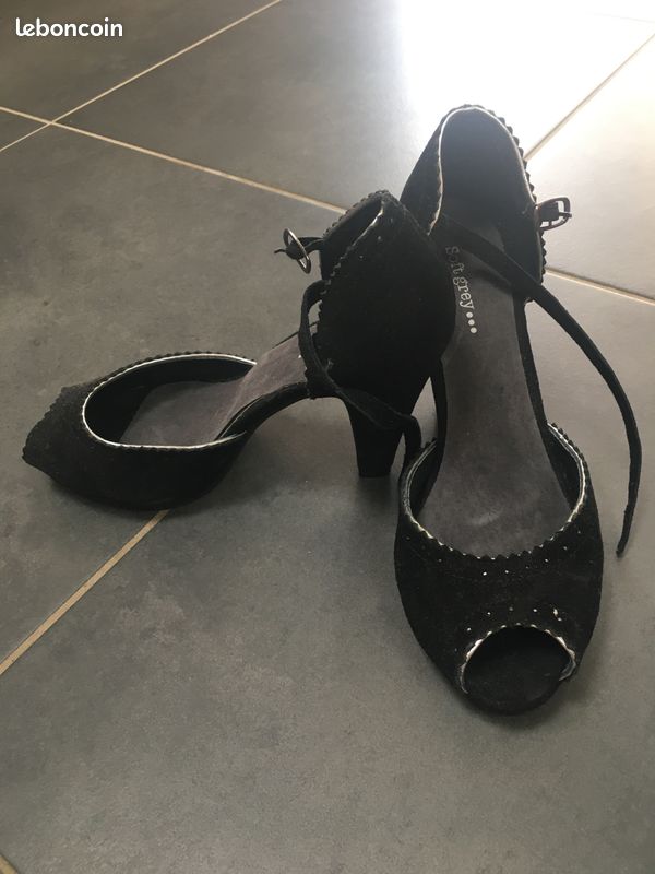 Salomés à talons 39 Soft Grey état neuf (image 2)