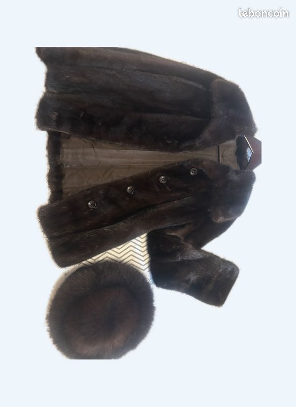 Veste fourrure et sa toque (image 1)