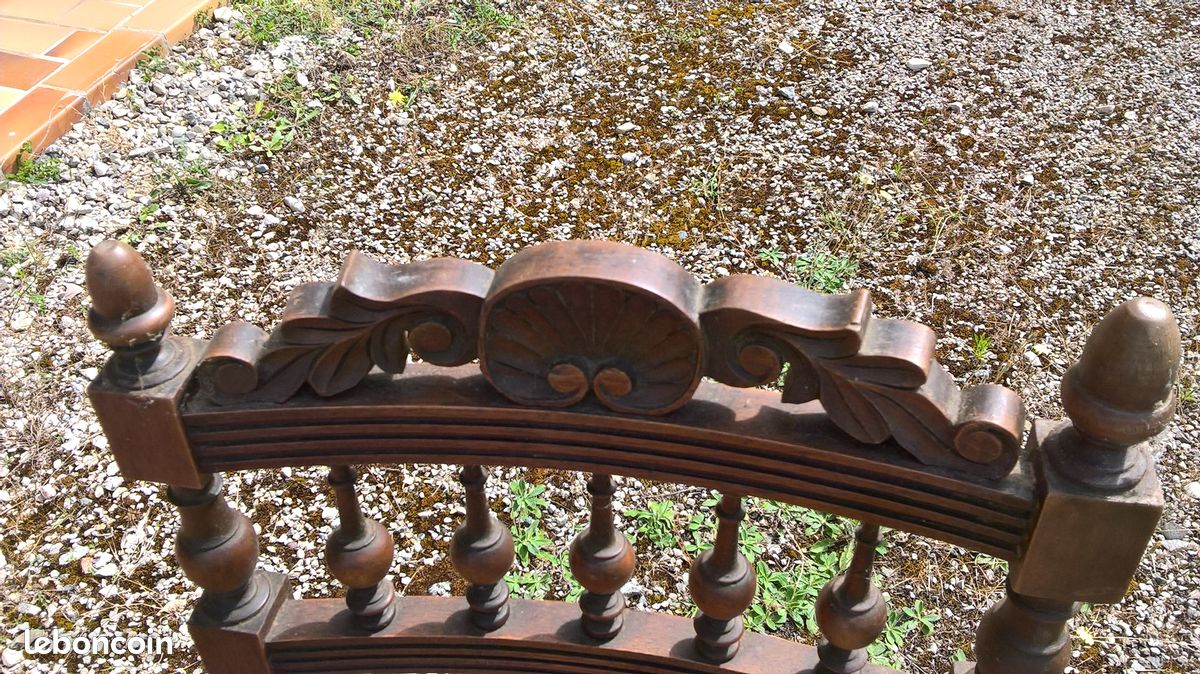 Lot 4 Chaises (image 2)