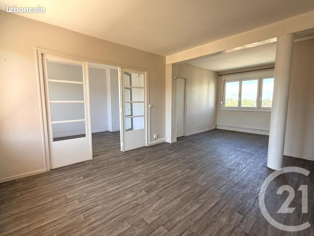 Appartement 3 pièces 55 m² · à Saint-Quentin · 55 m² · 45 000 €