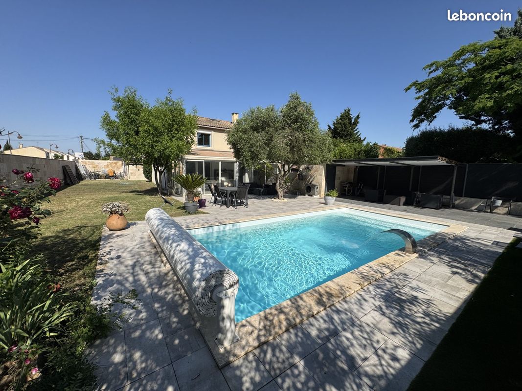 Maison 5 pièces 156 m² · à Le Pontet · 156 m² · 395 000 €