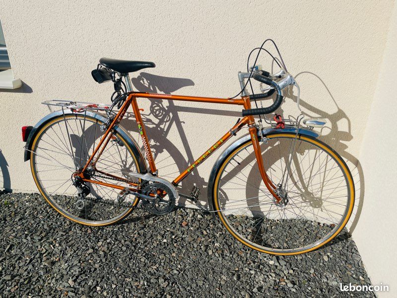 Peugeot hélium – Cycles Tempête