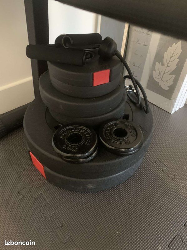 Machine de musculation + matériels (image 7)