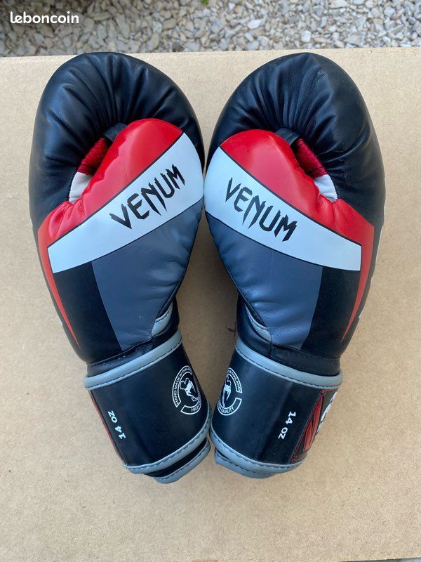 Gants de boxe Venum Elite – Noir Rouge Blanc (image 2)