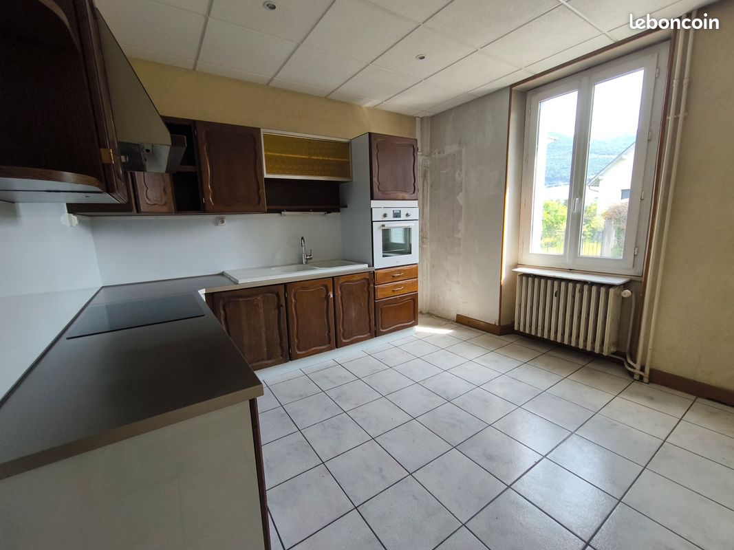 Appartement 4 pièces 69 m² · à Bassens · 69 m² · 229 000 €