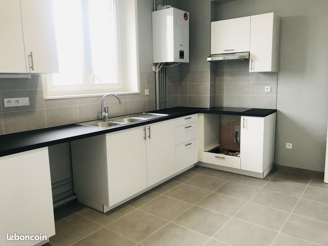Appartement 3 pièces 83 m² · à Reims · 83 m² · 845 €/mois