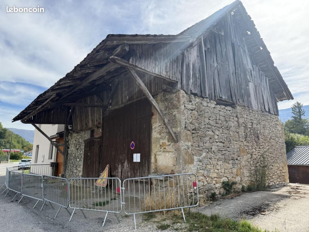 Maison 65 m² · à Saint-Alban-de-Montbel · 65 m² · 77 000 €
