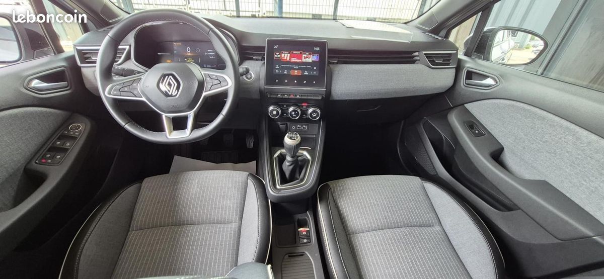 Renault Clio V 0.9 TCE 90 TECHNO (image 6)