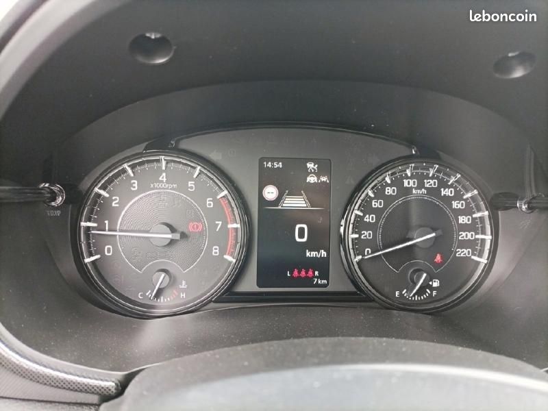 Suzuki Vitara 1.4 Boosterjet Hybrid 110ch Style MY25 (image 24)